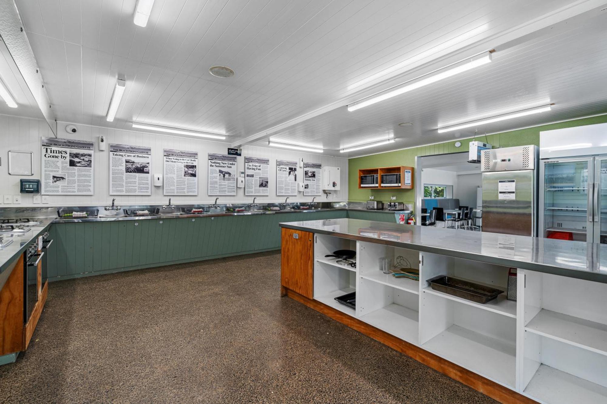 Tasman Holiday Parks - Waihi Beach Esterno foto A laboratory at the University of the Sunshine Coast