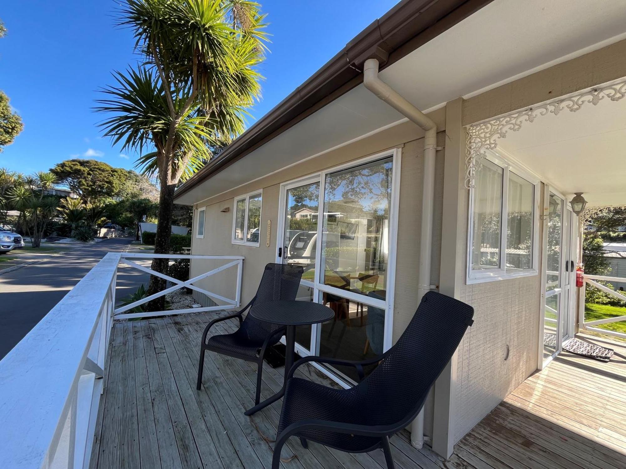 Tasman Holiday Parks - Waihi Beach Esterno foto Motel exterior
